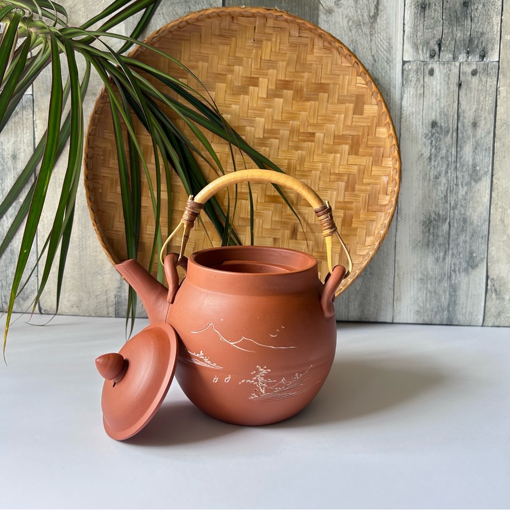 🌴Antique Chinese Yixing Zisha Red Clay Terracotta Teapot w/Bamboo Handle (Rare)